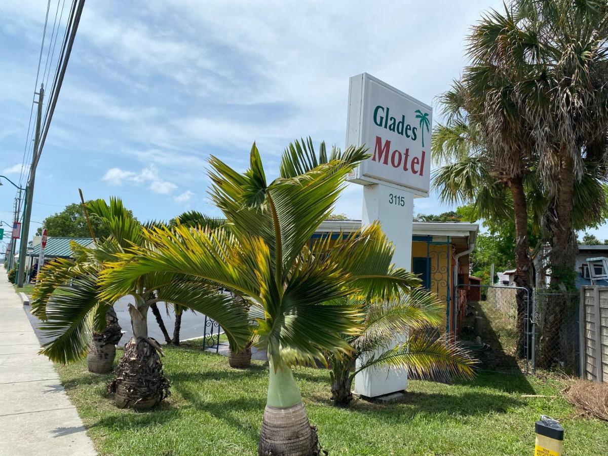 Glades Motel - Naples Exterior photo